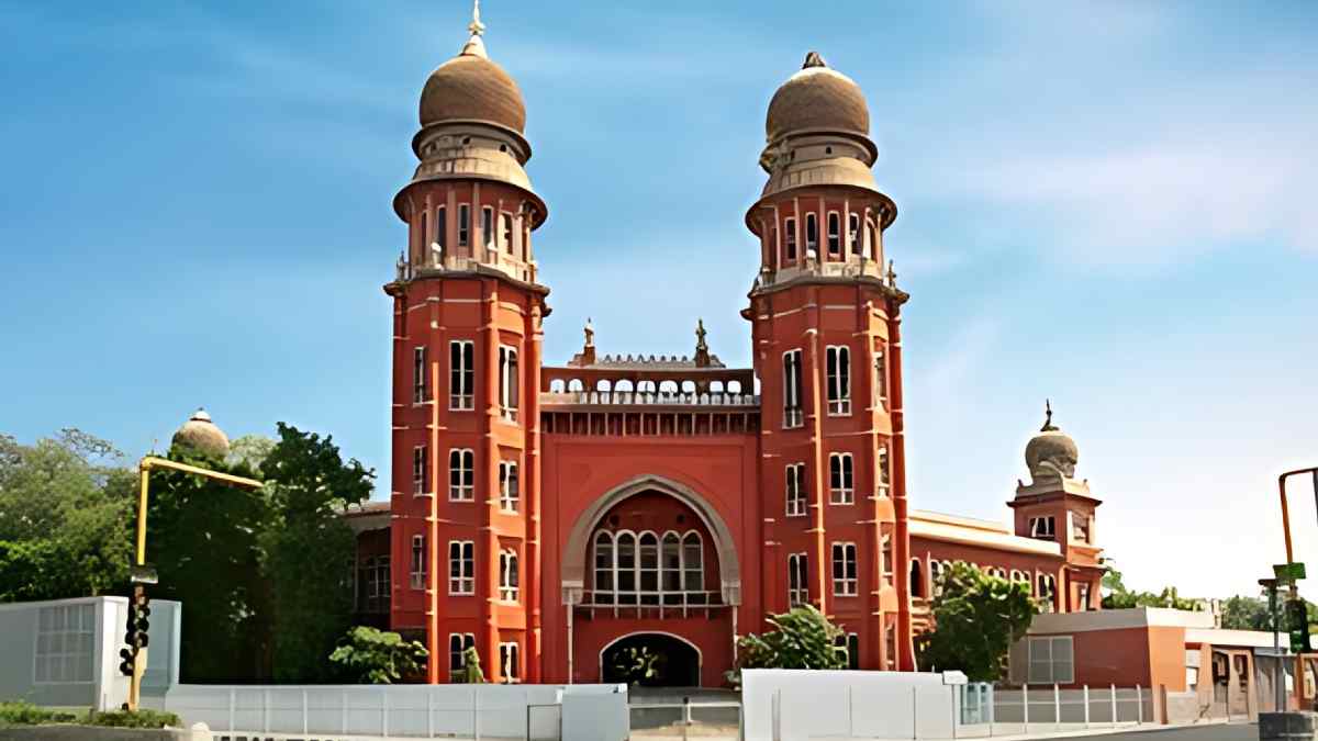 LawyerChennai.com Expert Divorce Lawyers in Chennai for Family Court Matters, No.1 High Court Senior Counsels Near me. Top Rated Advocates