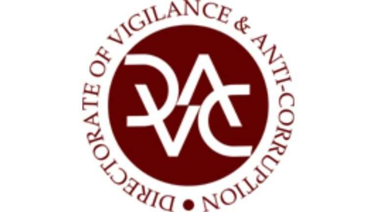 DVAC | Officials from the registration department were busted while accepting a bribe