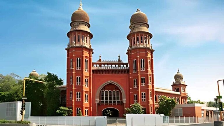 LawyerChennai.com Expert Divorce Lawyers in Chennai for Family Court Matters, No.1 High Court Senior Counsels Near me. Top Rated Advocates